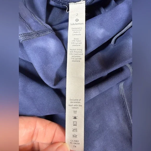 Lululemon Athletica Navy Apparel - Picture 2 of 5